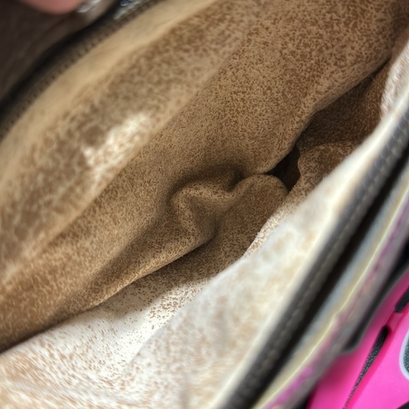 Authentic Gucci Clutch Bag - Picture 9 of 14